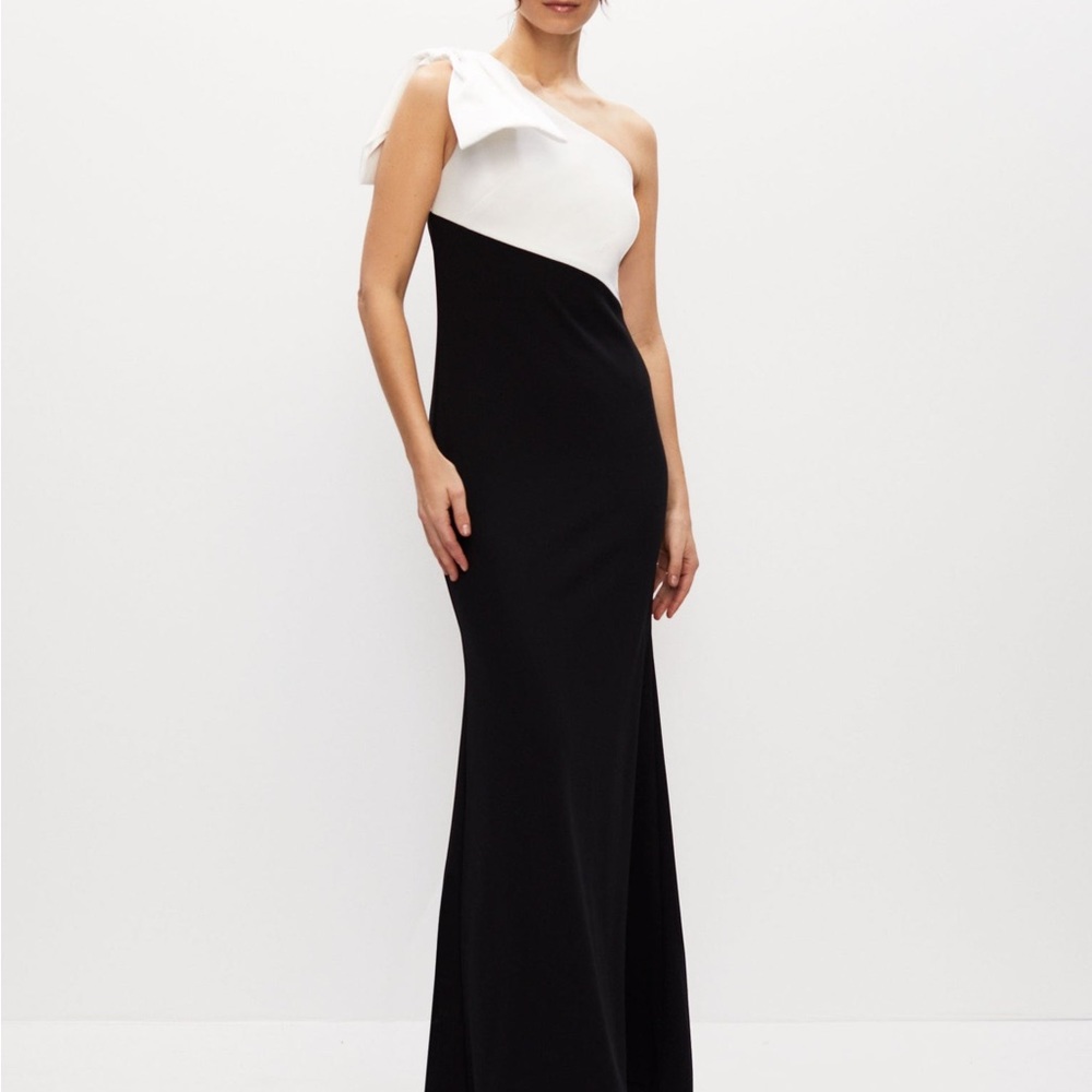 Melanie Lynne One Shoulder Eliza J - Oversized Bow Detail Dress